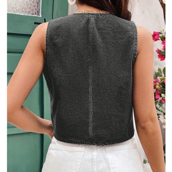 Light Wash Button up Denim Jean Crop Vest - Picture 8 of 12